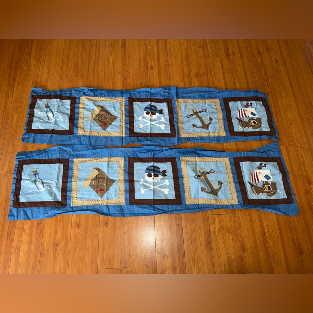 Circo | Kids Pirate theme Valance  2 panels equal 52x 14